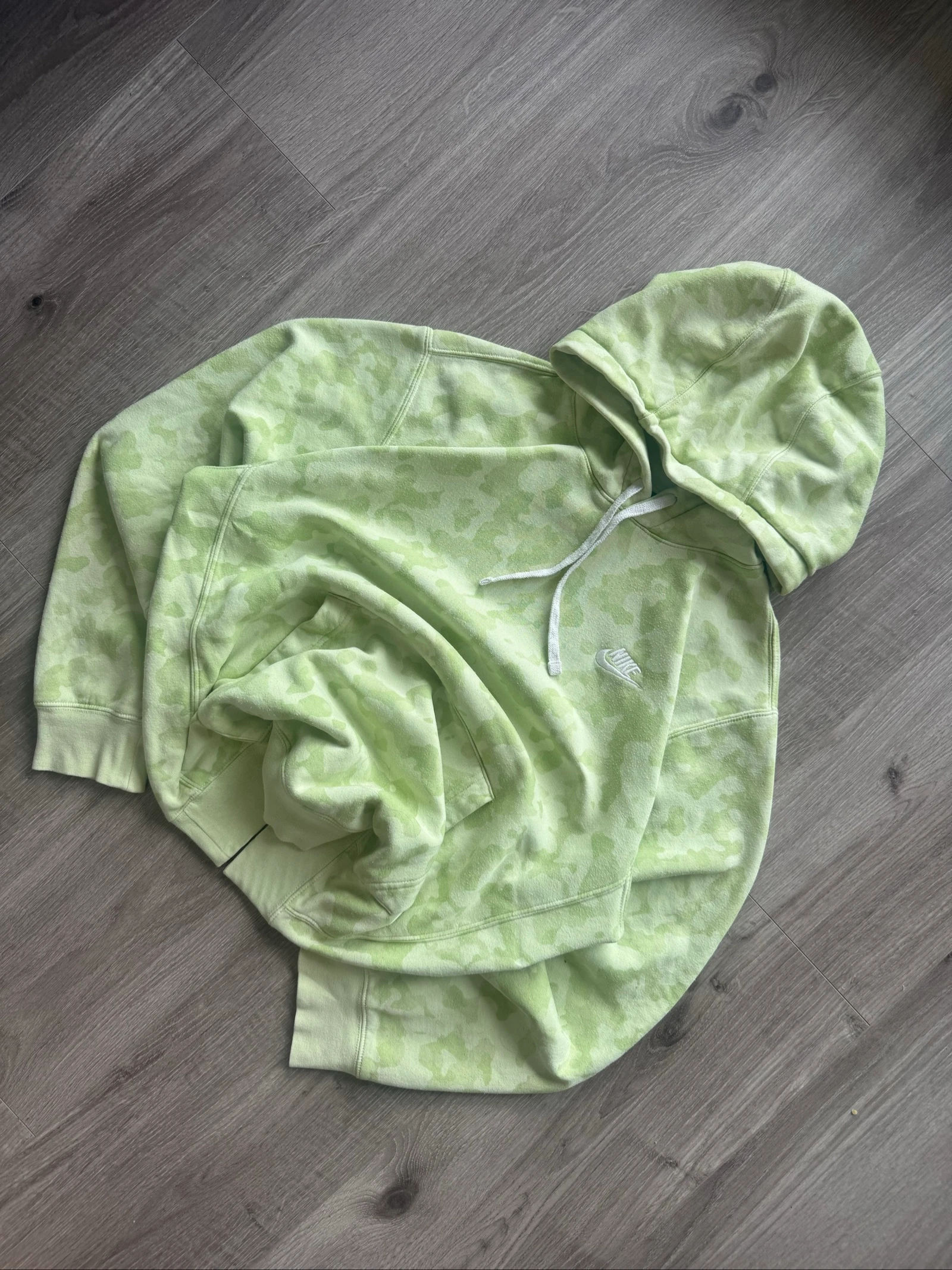 Nike Tie-Dye Hoodie Groene Pullover Geborduurd Logo Streetwear Maat M – photo 3